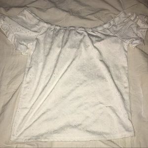 White pacsun top with flowers and ruffled sleeves